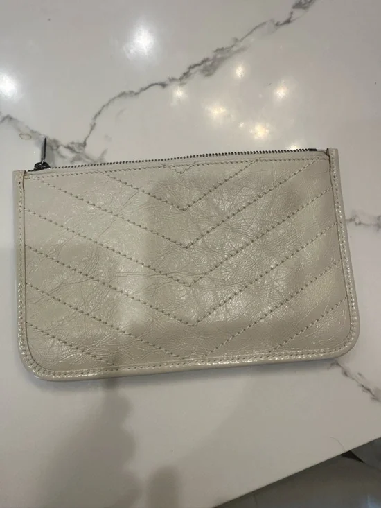 Saint Laurent Cream Quilted Leather Zip Pouch with YSL Logo - Picture 2 of 5